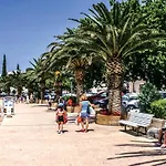 Stunning In Daire Baška Voda